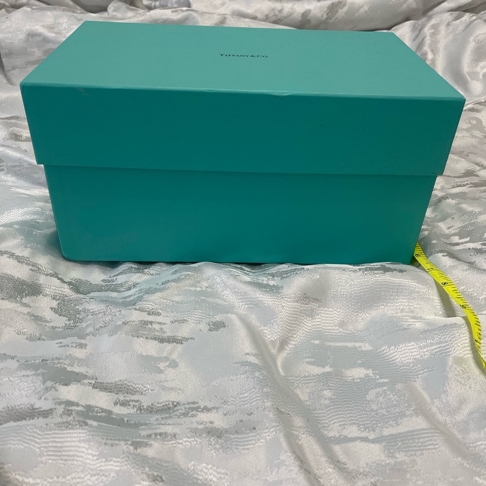 Authentic Tiffany & Co Box - Picture 5 of 6